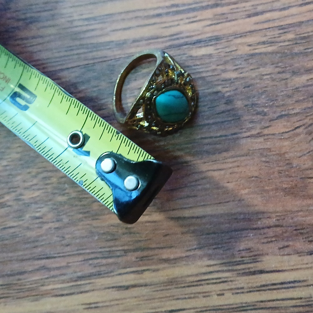 Ring - Picture 5 of 7